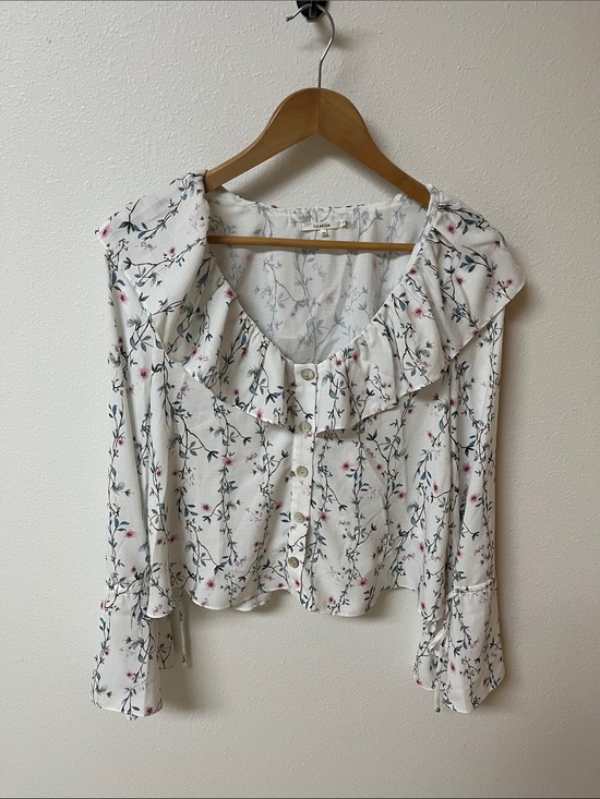 Tularosa Tops - Tularosa White Floral Ruffle Button-Front Blouse women’s size XS